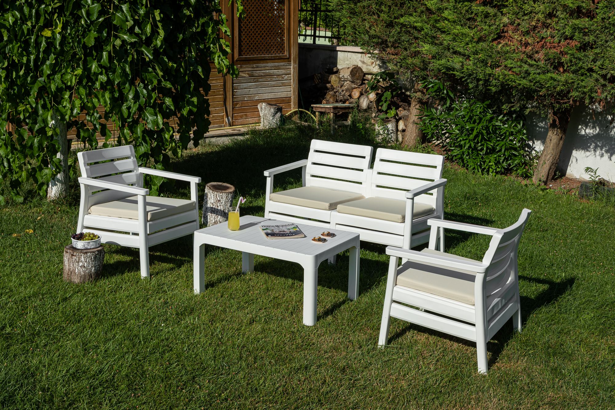 Oleskeluryhmä Valento Garden Solemare 1